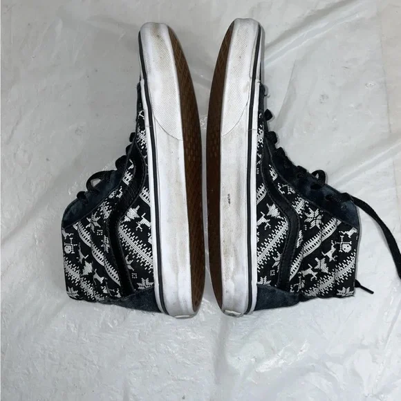 Vans SK8 Hi Classic Mens Size 5 Black/White Reindeer, Skull, Tree Women’s 6.5 - Picture 9 of 11